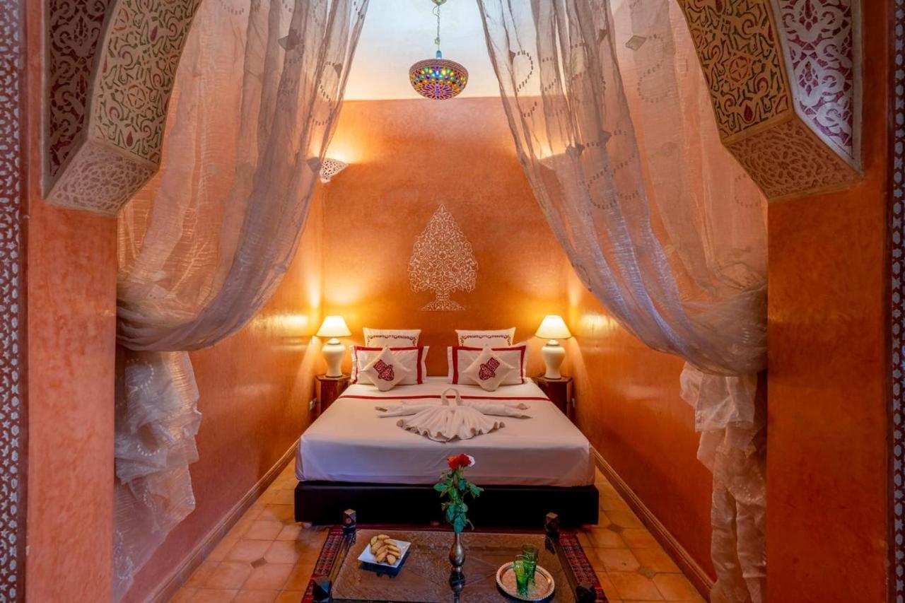 Reves D'orient & Riad 3*